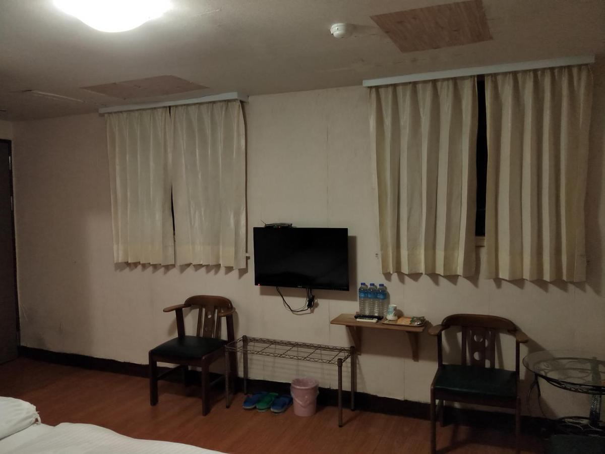Hotel Fouquet Hualien Buitenkant foto